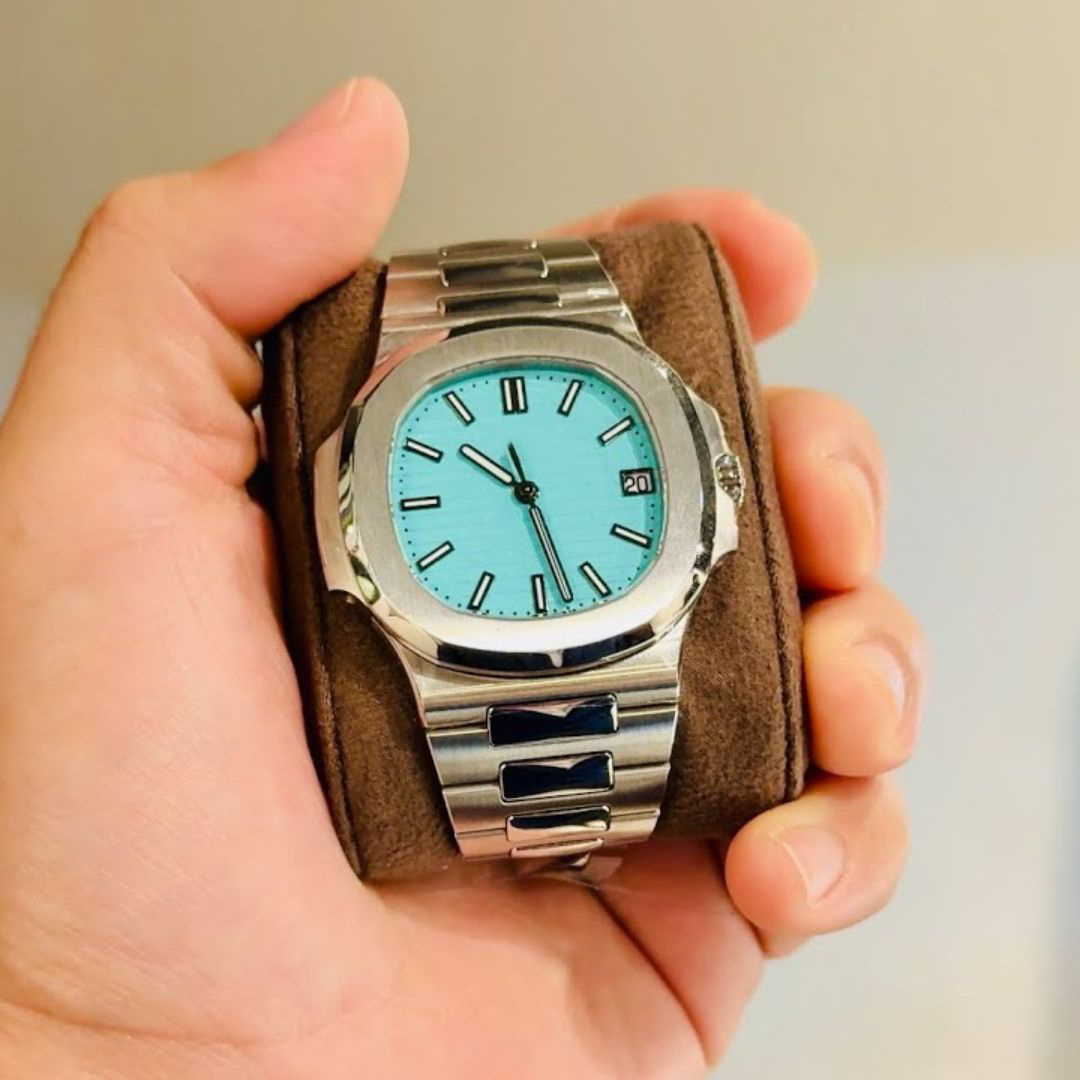 Vanguard Horizon Cyan Sky